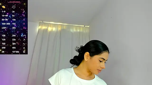 VioletaSotter online show from 07/06/26, 12:24
