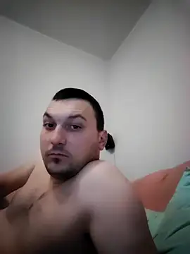 Snapshot of homass3 chatting on 12/27/24, 07:24 homass3 online show from 12/27/24, 07:24