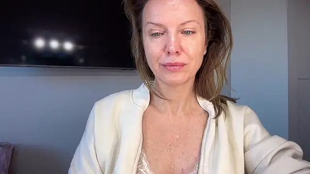 RachellAmazing online show from 09/17/25, 06:26