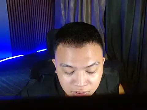 Snapshot of xsweetasian69x chatting on 01/10/25, 01:20 xsweetasian69x online show from 01/10/25, 01:20