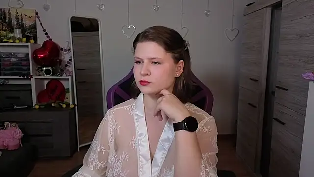 Snapshot of TinniAngel chatting on 05/02/26, 05:40 TinniAngel online show from 05/02/26, 05:40
