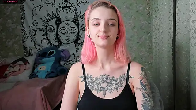 Cutie Adelia online show from 12/02/24, 12:18