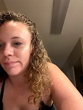 AuroraSummers online show from 09/24/25, 02:48