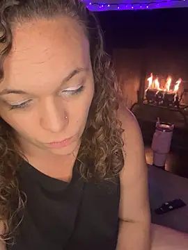 AuroraSummers online show from 10/09/25, 03:15