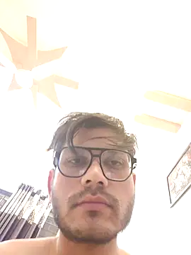 Snapshot of alex78265 chatting on 11/18/25, 06:34 alex78265 online show from 11/18/25, 06:34