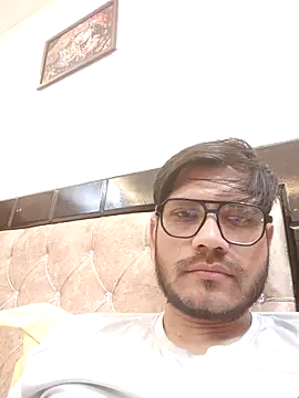 Snapshot of alex78265 chatting on 11/27/25, 01:57 alex78265 online show from 11/27/25, 01:57