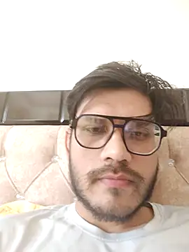 Snapshot of alex78265 chatting on 11/29/25, 07:33 alex78265 online show from 11/29/25, 07:33