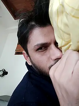 Snapshot of alex78265 chatting on 11/30/25, 02:37 alex78265 online show from 11/30/25, 02:37