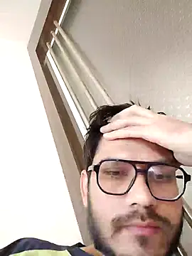 Snapshot of alex78265 chatting on 12/05/25, 07:28 alex78265 online show from 12/05/25, 07:28