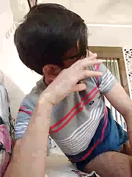 Snapshot of alex78265 chatting on 12/23/25, 06:22 alex78265 online show from 12/23/25, 06:22