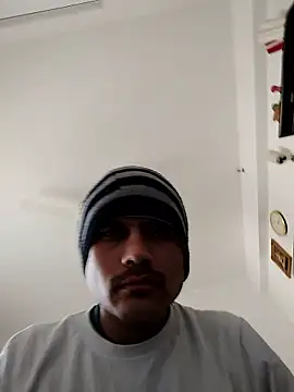 Snapshot of alex78265 chatting on 01/17/26, 10:53 alex78265 online show from 01/17/26, 10:53