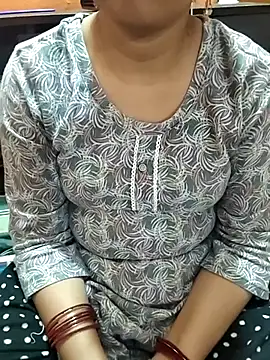 Diya 143 online show from 02/19/26, 07:48