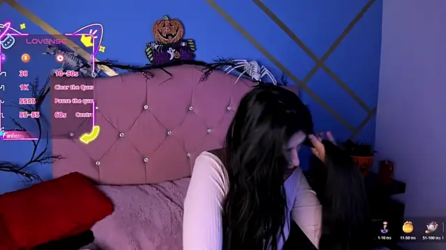 Snapshot of brenda_moris01 chatting on 10/22/25, 09:25 brenda moris01 online show from 10/22/25, 09:25