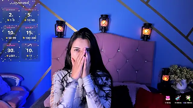 Snapshot of brenda_moris01 chatting on 11/21/25, 09:35 brenda moris01 online show from 11/21/25, 09:35