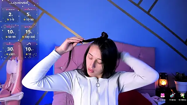 Snapshot of brenda_moris01 chatting on 11/28/25, 09:28 brenda moris01 online show from 11/28/25, 09:28