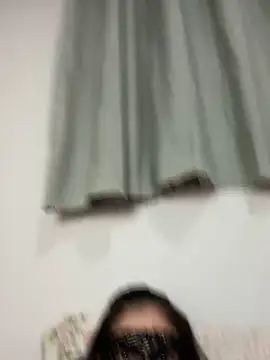 Snapshot of Emmabee123 chatting on 02/04/26, 04:13 Emmabee123 online show from 02/04/26, 04:13