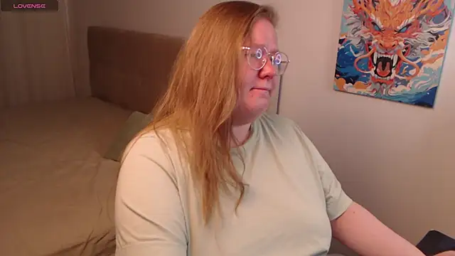 Snapshot of Ann_Muna chatting on 01/07/25, 07:38 Ann Muna online show from 01/07/25, 07:38