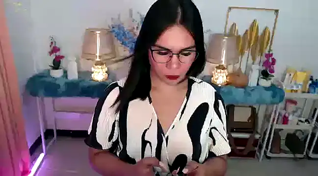 Snapshot of Asian_flabby chatting on 01/31/25, 10:52 Asian flabby online show from 01/31/25, 10:52