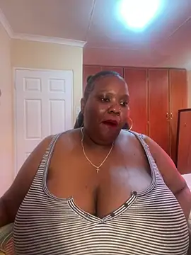 Snapshot of Michyboldy chatting on 02/13/26, 07:37 Michyboldy online show from 02/13/26, 07:37