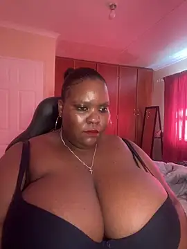 Snapshot of Michyboldy chatting on 03/02/26, 07:37 Michyboldy online show from 03/02/26, 07:37