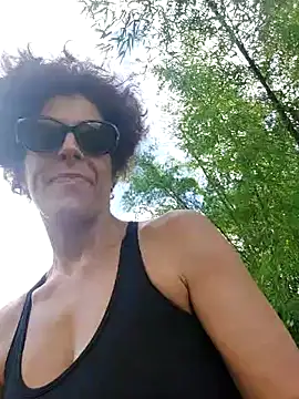 LightedWoman online show from 02/08/25, 05:18