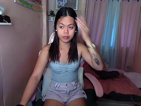 young salsalita online show from 07/13/26, 06:49