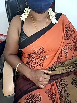 Snapshot of Tamil-hotwife chatting on 02/14/25, 02:44 Tamil-hotwife online show from 02/14/25, 02:44
