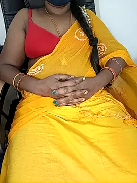 Snapshot of Tamil-hotwife chatting on 02/22/25, 01:00 Tamil-hotwife online show from 02/22/25, 01:00
