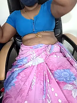 Snapshot of Tamil-hotwife chatting on 02/24/25, 04:27 Tamil-hotwife online show from 02/24/25, 04:27