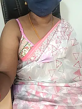 Snapshot of Tamil-hotwife chatting on 03/11/25, 04:21 Tamil-hotwife online show from 03/11/25, 04:21