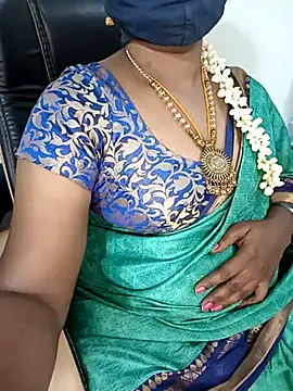 Snapshot of Tamil-hotwife chatting on 03/13/25, 03:28 Tamil-hotwife online show from 03/13/25, 03:28