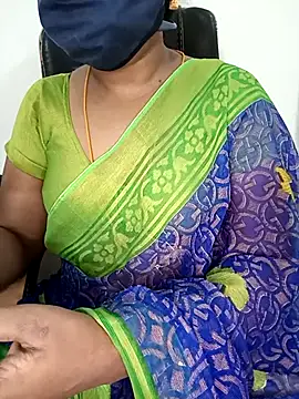 Snapshot of Tamil-hotwife chatting on 03/18/25, 07:42 Tamil-hotwife online show from 03/18/25, 07:42