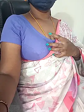 Snapshot of Tamil-hotwife chatting on 09/15/25, 04:51 Tamil-hotwife online show from 09/15/25, 04:51