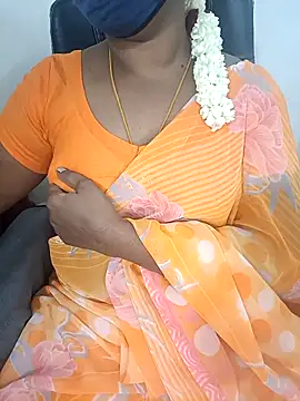 Snapshot of Tamil-hotwife chatting on 10/08/25, 05:16 Tamil-hotwife online show from 10/08/25, 05:16