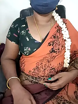 Snapshot of Tamil-hotwife chatting on 10/12/25, 06:18 Tamil-hotwife online show from 10/12/25, 06:18