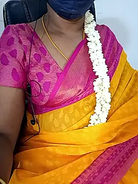 Snapshot of Tamil-hotwife chatting on 10/20/25, 05:02 Tamil-hotwife online show from 10/20/25, 05:02