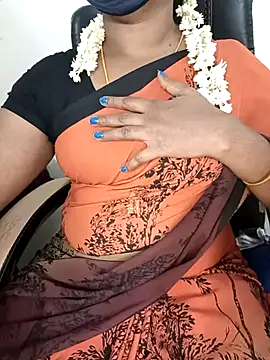 Snapshot of Tamil-hotwife chatting on 10/30/25, 05:24 Tamil-hotwife online show from 10/30/25, 05:24