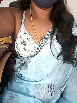 Tamil-hotwife online show from 01/17/26, 12:04