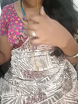 Tamil-hotwife online show from 02/05/26, 04:50
