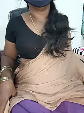 Snapshot of Tamil-hotwife chatting on 05/22/26, 12:29 Tamil-hotwife online show from 05/22/26, 12:29