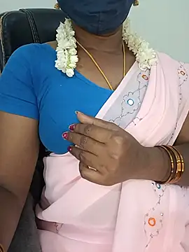Snapshot of Tamil-hotwife chatting on 05/28/26, 04:59 Tamil-hotwife online show from 05/28/26, 04:59