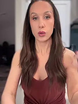 Snapshot of Fiona_Kent_ chatting on 01/25/25, 12:38 Fiona Kent online show from 01/25/25, 12:38