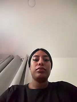 Sara mocca  online show from 02/21/26, 01:50