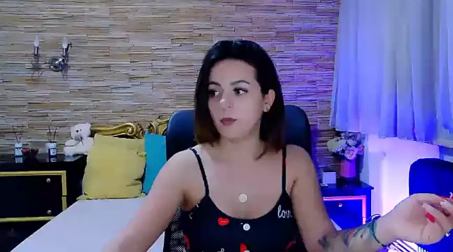 PlayfulElla online show from 02/04/25, 03:36