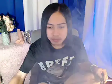 Snapshot of Lemonadexxx chatting on 12/03/24, 11:57 Lemonadexxx online show from 12/03/24, 11:57