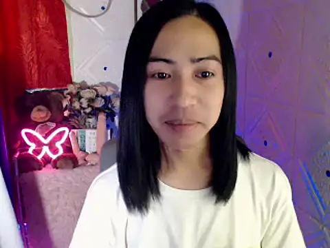 Snapshot of Lemonadexxx chatting on 12/17/24, 02:55 Lemonadexxx online show from 12/17/24, 02:55