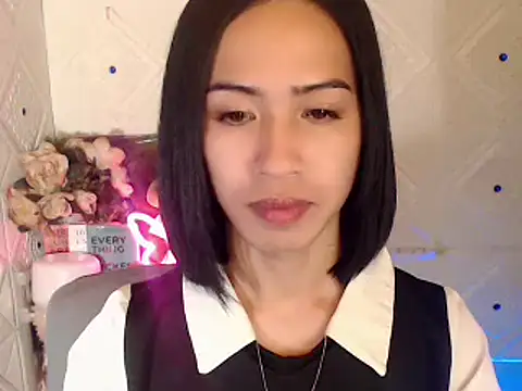 Snapshot of Lemonadexxx chatting on 02/27/25, 03:37 Lemonadexxx online show from 02/27/25, 03:37