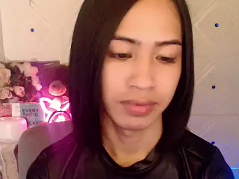 Snapshot of Lemonadexxx chatting on 03/08/25, 08:35 Lemonadexxx online show from 03/08/25, 08:35