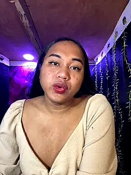 bettina love online show from 11/18/25, 04:50