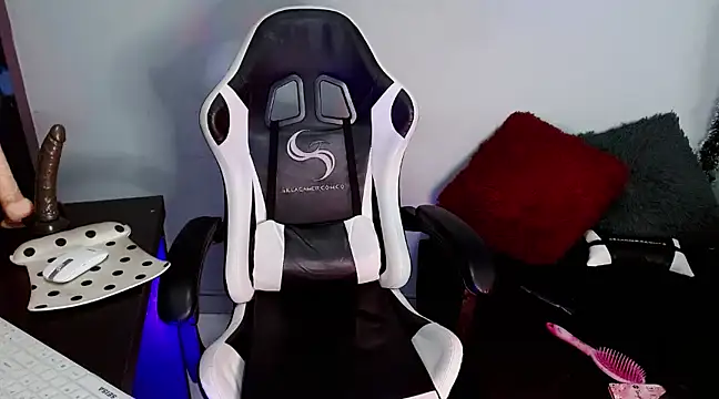 Snapshot of Ardat_Lili69 chatting on 01/09/25, 05:00 Ardat Lili69 online show from 01/09/25, 05:00